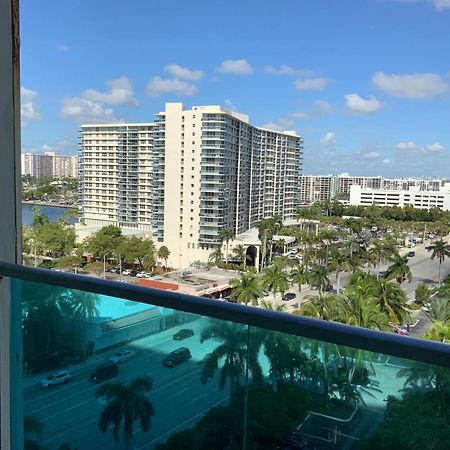 Cozy Ocean View Apartment By Miami Te Espera - Hallandale 11E 할리우드 외부 사진