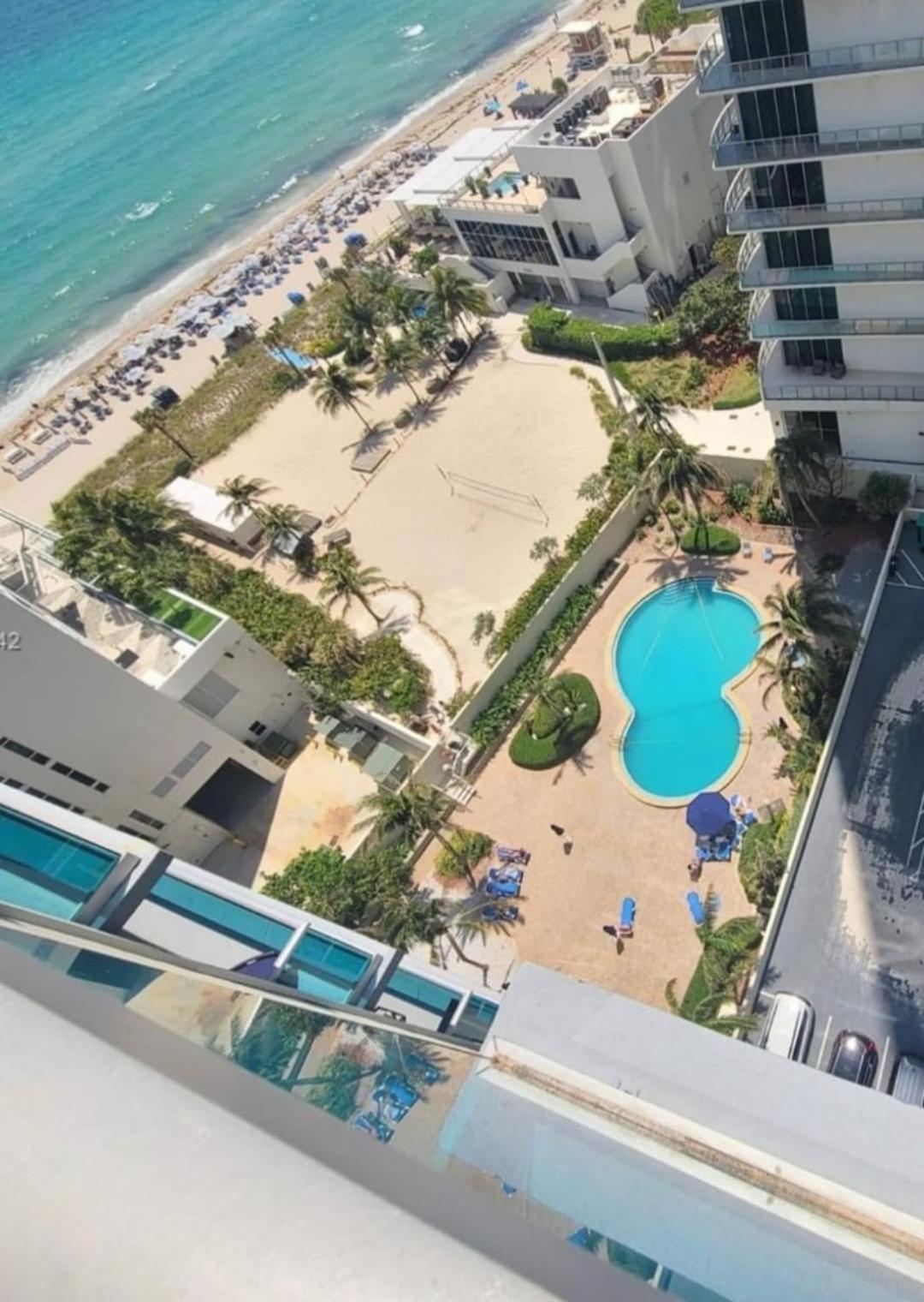 Cozy Ocean View Apartment By Miami Te Espera - Hallandale 11E 할리우드 외부 사진